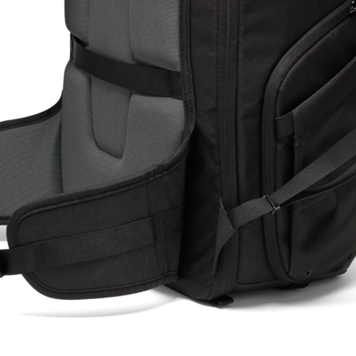 Lowepro Fastpack BP 450 AW IV