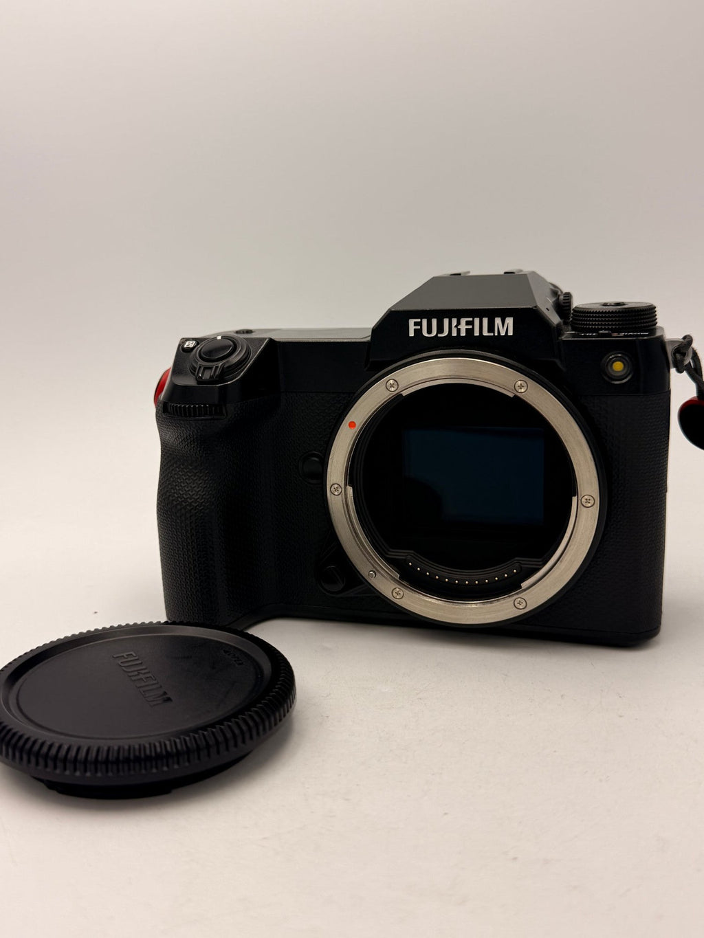 Used Fujifilm GFX 100S ii Body Only