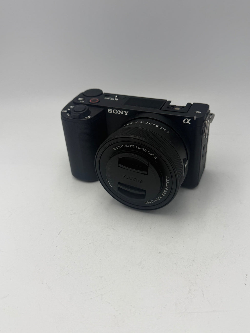 Used Sony EV-E10 ii with 16-50mm Lens