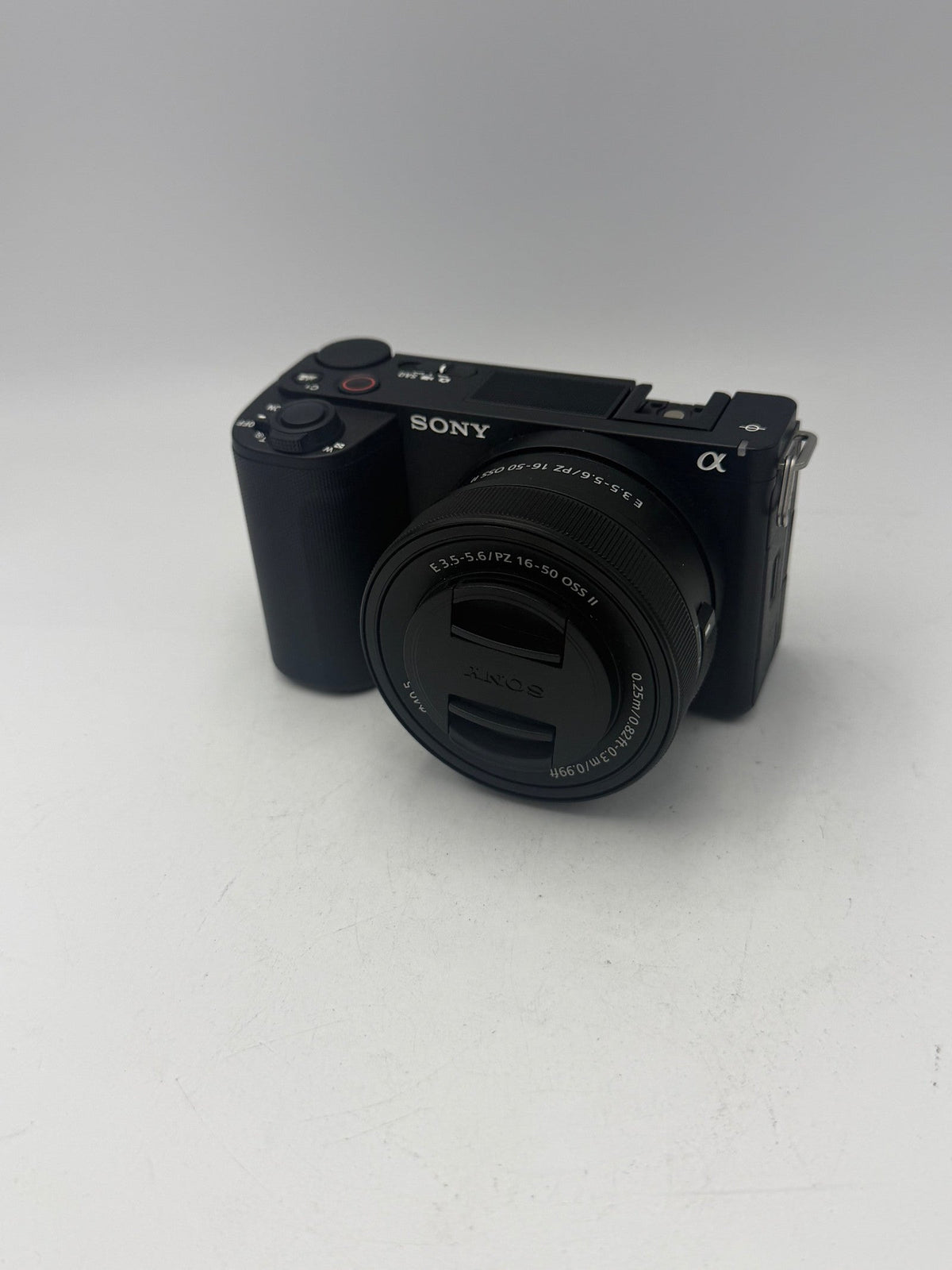 Used Sony EV-E10 ii with 16-50mm Lens