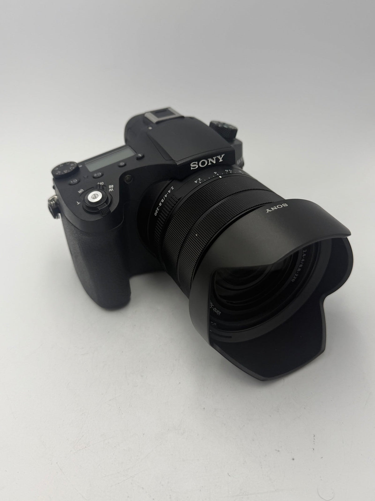 Used Sony RX10 IV