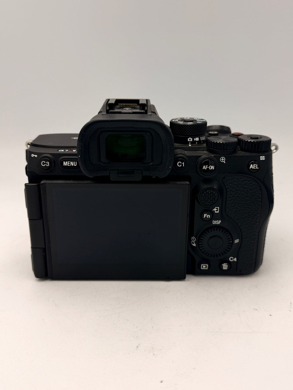 Used Sony A7R V Mirrorless Camera (84k Clicks)