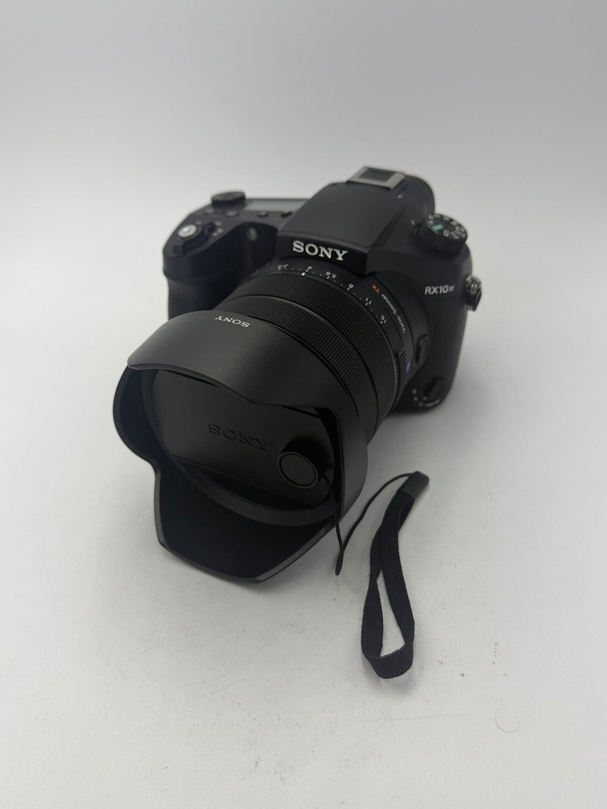 Used Sony RX10 IV