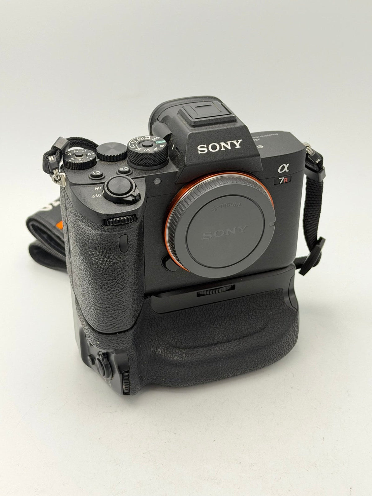 Used Sony A7R IV Body with Meke Battery Grip