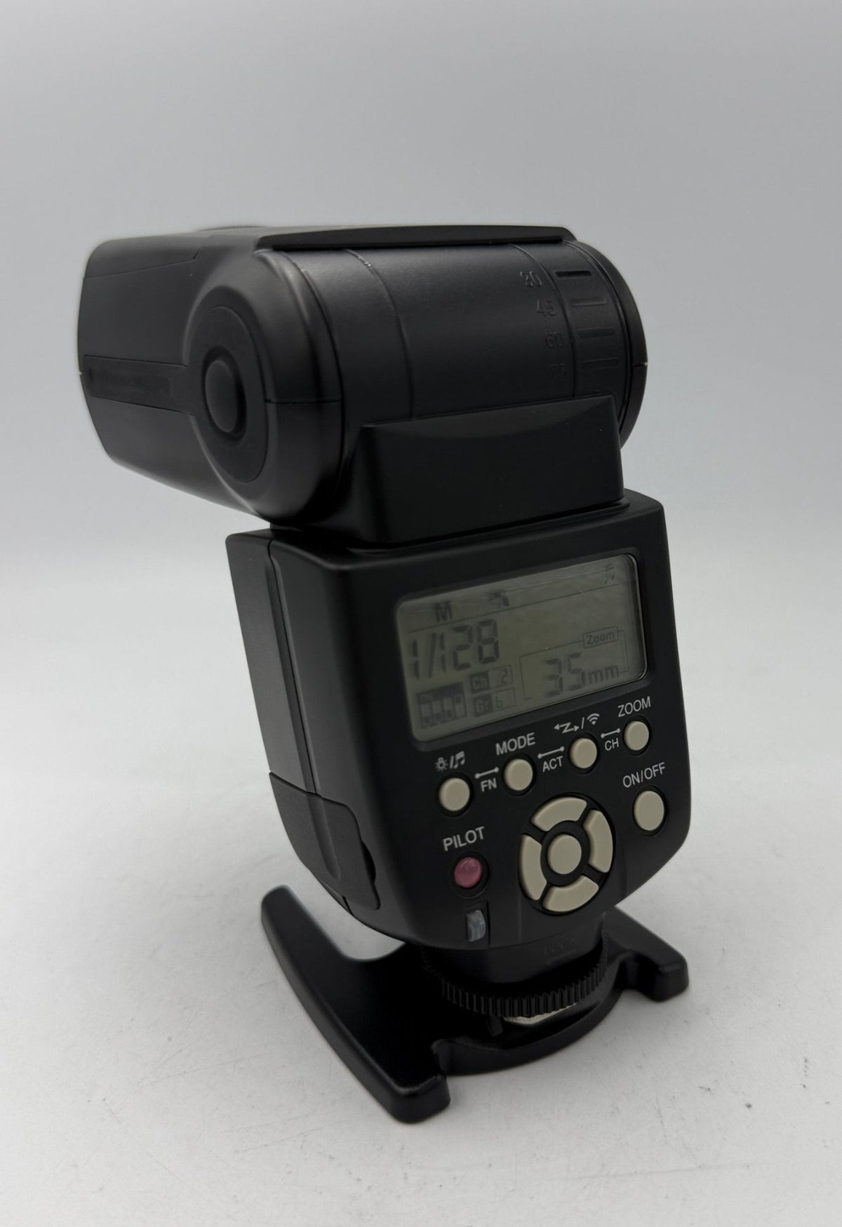 Used Yongnuo Speedlight YN560 IV