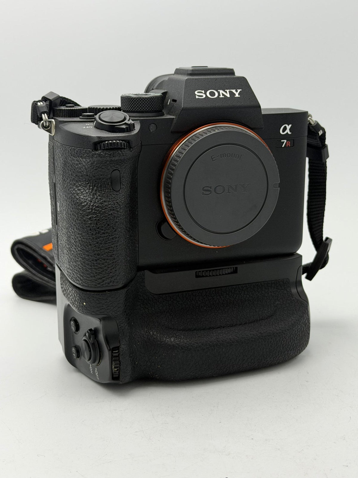 Used Sony A7R IV Body with Meke Battery Grip