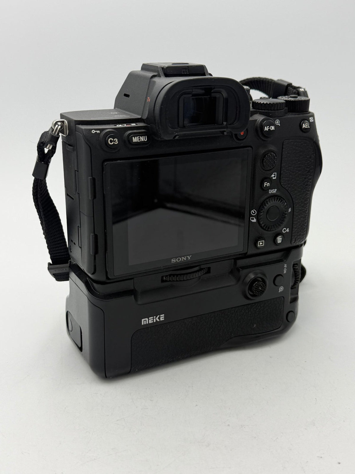 Used Sony A7R IV Body with Meke Battery Grip