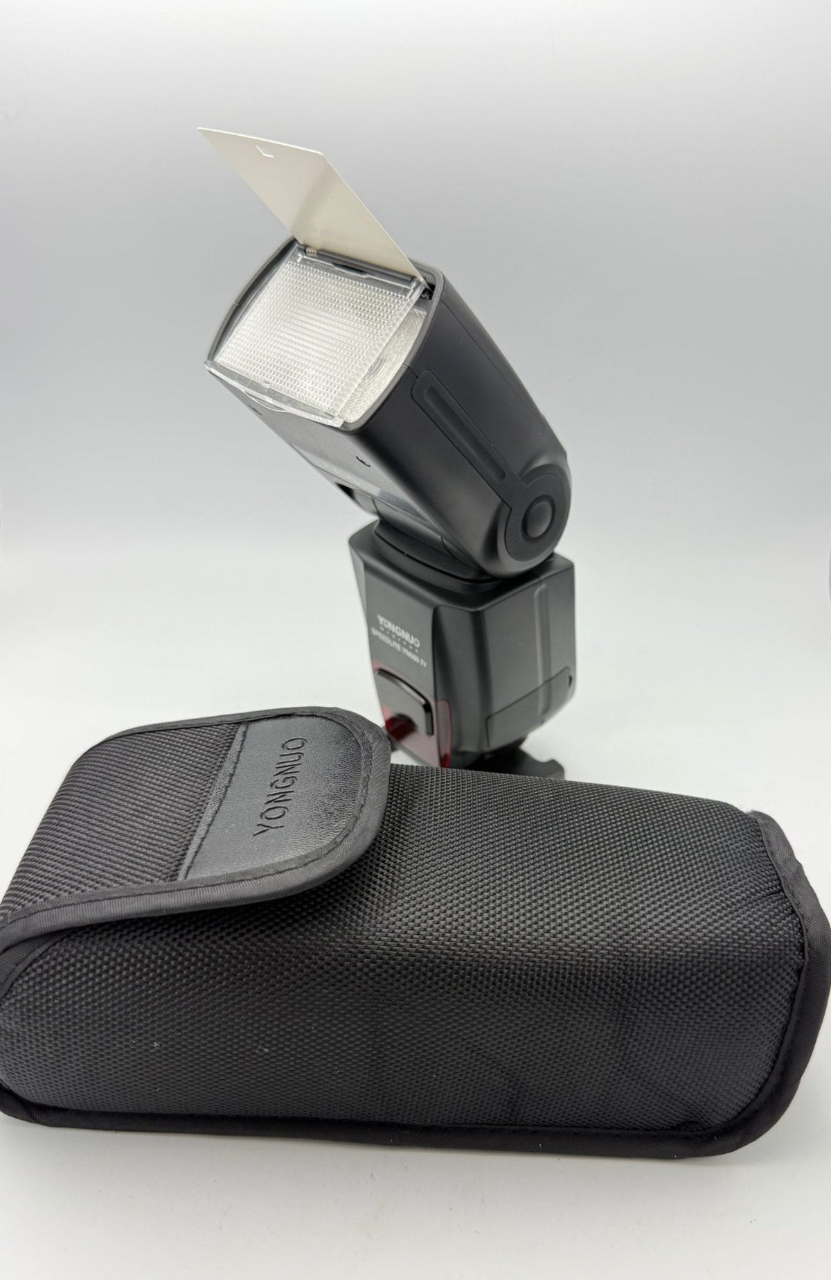 Used Yongnuo Speedlight YN560 IV